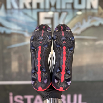 Yeni Sezon Predator Legend Elite Tamprof