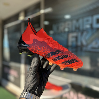 Yeni Sezon Predator Freak Elite Tamprof