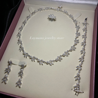 LARİSSA model(kolye/küpe/bileklik)