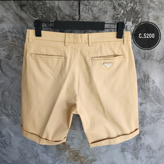PRADA Premium Cotton Gabardine Şort | Arka Kapaklı Cep & Triangle Logo Detay.