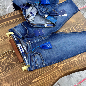 Jacop Cohen Italian-Inspired Luxury Denim | Precision Stitching, Signature Details & Limited Series.