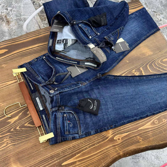 Jacop Cohen Italian-Inspired Luxury Denim | Precision Stitching, Signature Details & Limited Series.