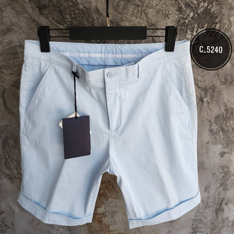 PRADA Premium Cotton Gabardine Şort | Arka Kapaklı Cep & Triangle Logo Detay.