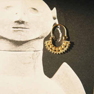 HELEN, Isthar Earring