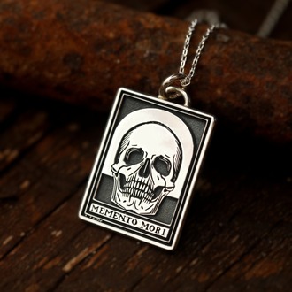 925K Gümüş Memento Mori Kolye