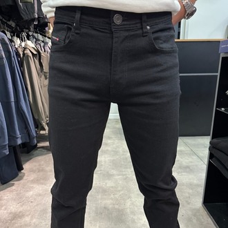 SİYAH DİESEL KOT PANTOLON