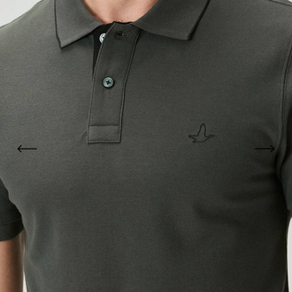 Bymn Yakalı T-Shirt 