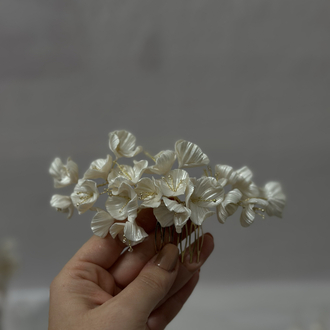 Flora hair comb. B26/01