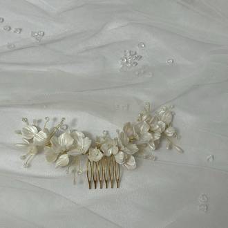 White Petal comb. B26/05