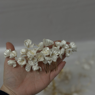 Flora hair comb. B26/01
