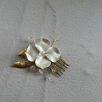 Flora hair pin B26/07