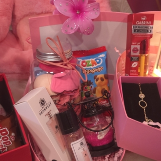 Dolu Dolu Premium Sevgili Hediye Kutusu | Romantik & Lüks Kız Arkadaş Seti 