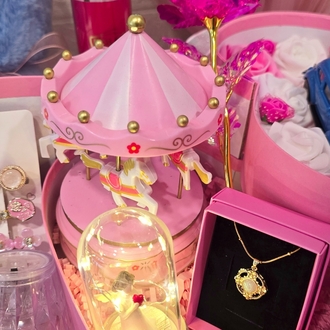 Buket ayıcıklı Lüx Gösterişli ( çikolata dolu ) set / yılbaşı / sevgiliye hediye