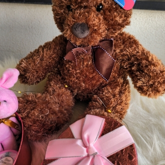 Premium Romantik Hediye Seti – Peluş Ayıcık & Kalpli Özel Tasarım Sevgiliye Hediye Kutusu