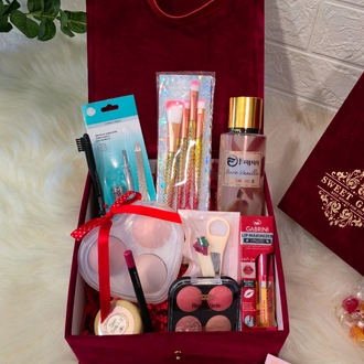 Kendini Şımart Premium Güzellik & Sürpriz Seti