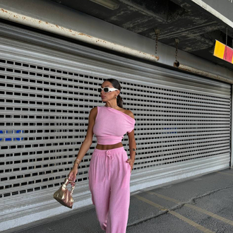 Omuz Detaylı Pembe Bluz/Pantolon Takım
