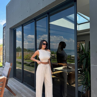 Omuz Detaylı Bej Bluz/Pantolon Takım