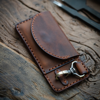 Model belt wallet