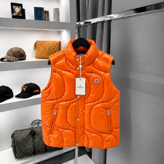 Moncler Yelek