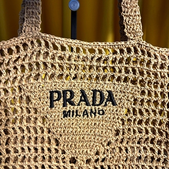 PRADA - Raffia bag