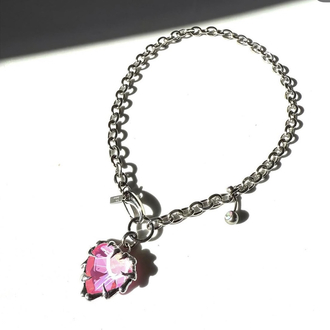 “Love Trap” pink kolye