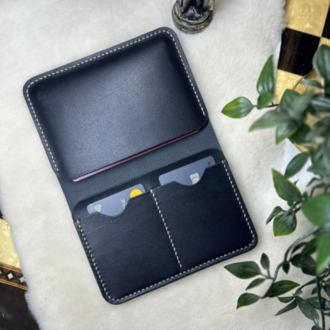 Plethora Pasaport Wallet / Siyah Vegetal Leather