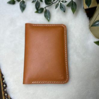 Plethora Pasaport Wallet / Taba Vegetal Leather