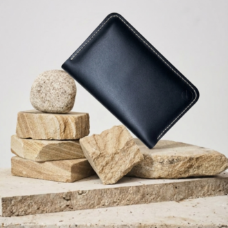 Plethora Pasaport Wallet / Siyah Vegetal Leather
