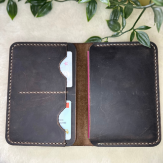 Plethora Pasaport Wallet / Kestane Crazy Leather