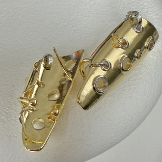Plaka Gold Detay Küpe