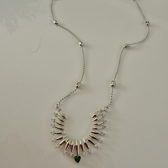 Crown Kolye (Gümüş Renk)
