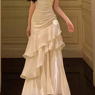Elegant Asimetrik Balo Elbisesi- Beyaz 