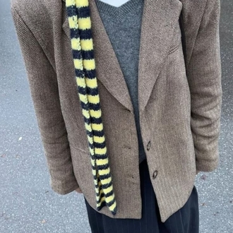 Skinny scarfs