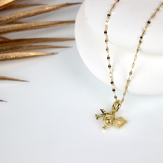Fly St Necklace