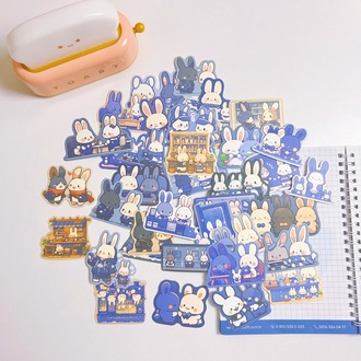 50 Mavi Tavşan Stickers