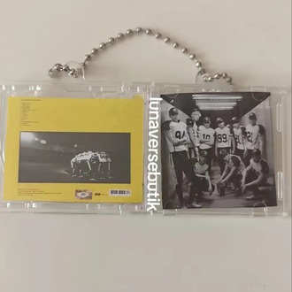 Love me right CD anahtarlık