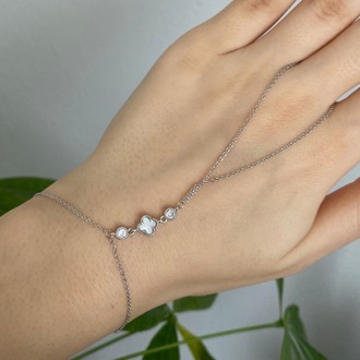 Liora Clover – Çelik Şahmeran