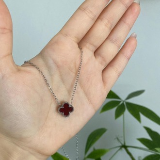Lunière Clover Charm Kolye
