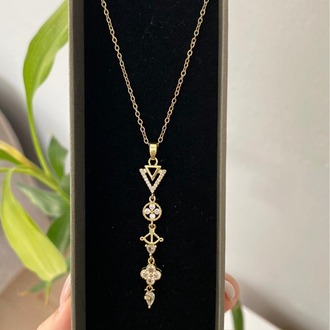 Lunière Triangle Charm Y Kolye