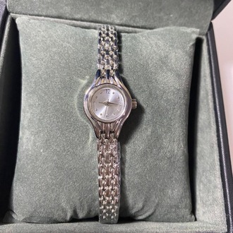Silver Petite Classic – İnce Kasa Zarif Kadın Saat