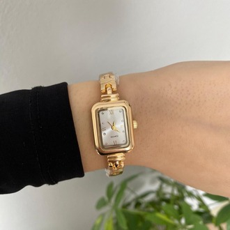 ÉLORIA RECTA BOLD – Gold