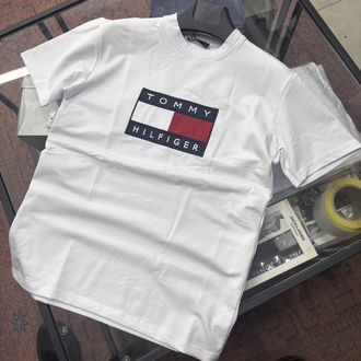 TOMMY T SHIRT