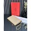 VALENTİNO GARAVANI ROCKSTUD CLUTCH BAG