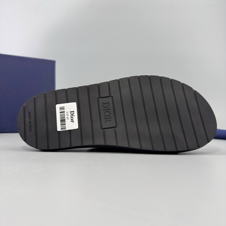 Dior Terlik Siyah ( İTHAL ÜRÜN)