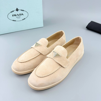 Prada Bej Süet Loafer (İTHAL ÜRÜN)