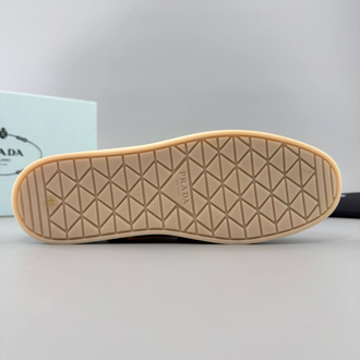 Prada Lacivert Süet Loafer (İTHAL ÜRÜN)