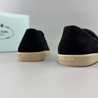 Prada Siyah Süet Loafer (İTHAL ÜRÜN)