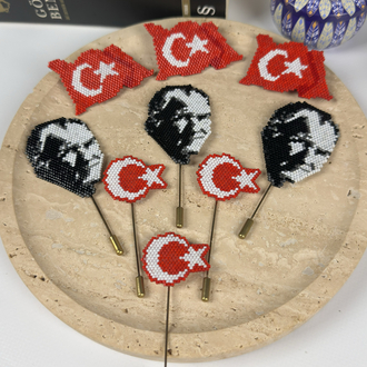 Türk Bayrağı Broş