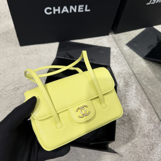 Chanel mini kapaklı çanta