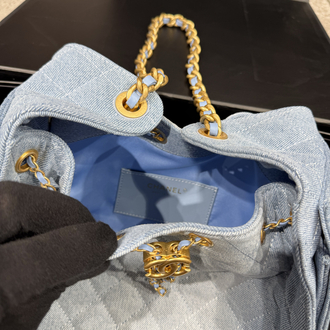 Chanel 25 small